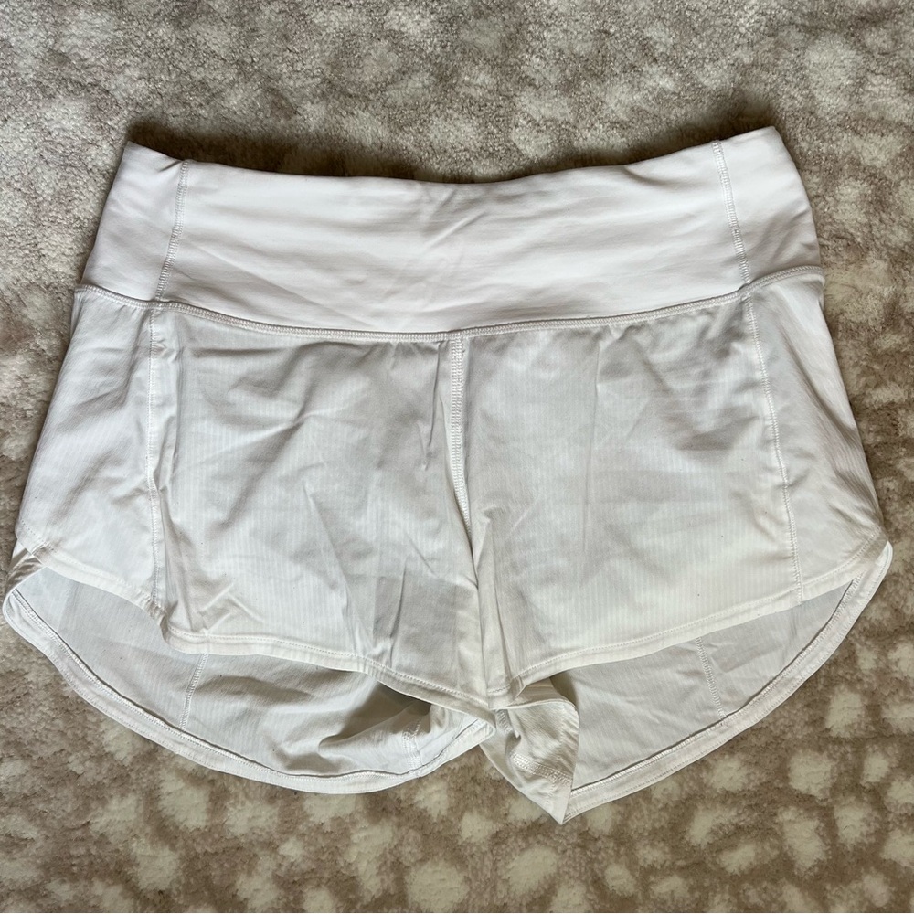 Lululemon speed up shorts, mid-rise, 4inch, size 4